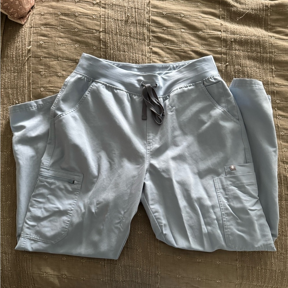 SET: Figs Light Blue Scrubs
